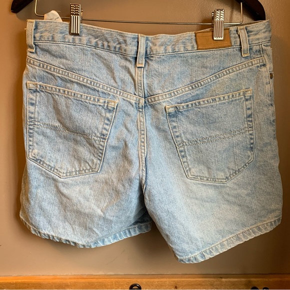 Tommy Hilfiger Jean Shorts - Picture 2 of 4